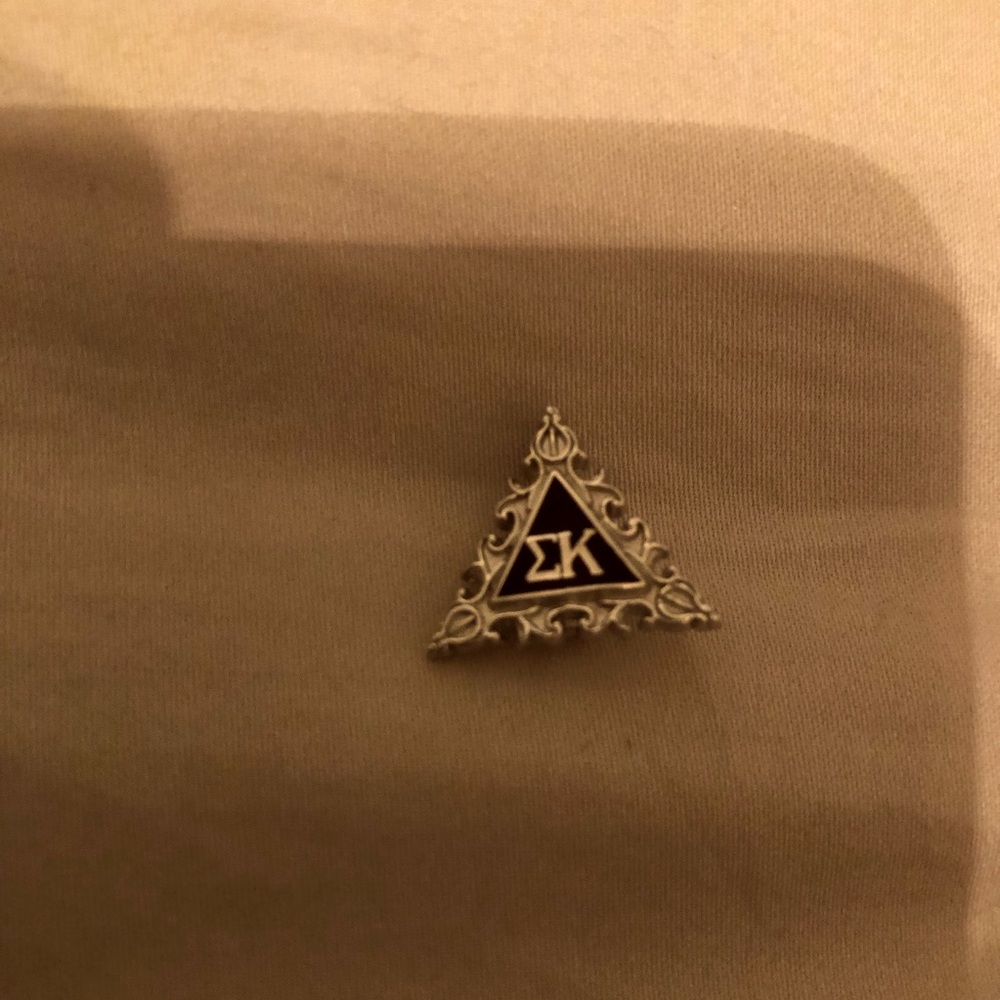 SIGMA KAPPA triangle pin